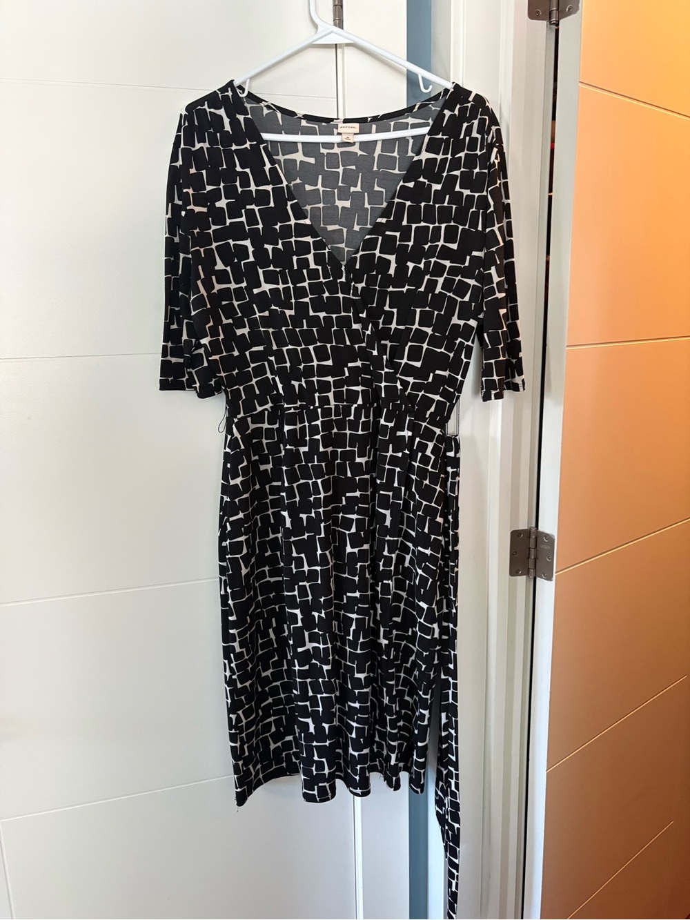 Merona Black and White Geometric Wrap Midi Dress